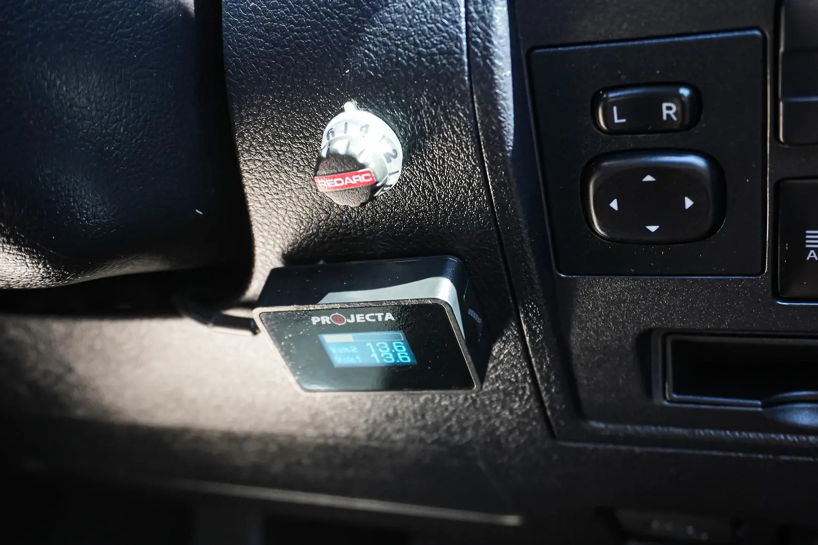 2017 Toyota Landcruiser Gallery Image 24