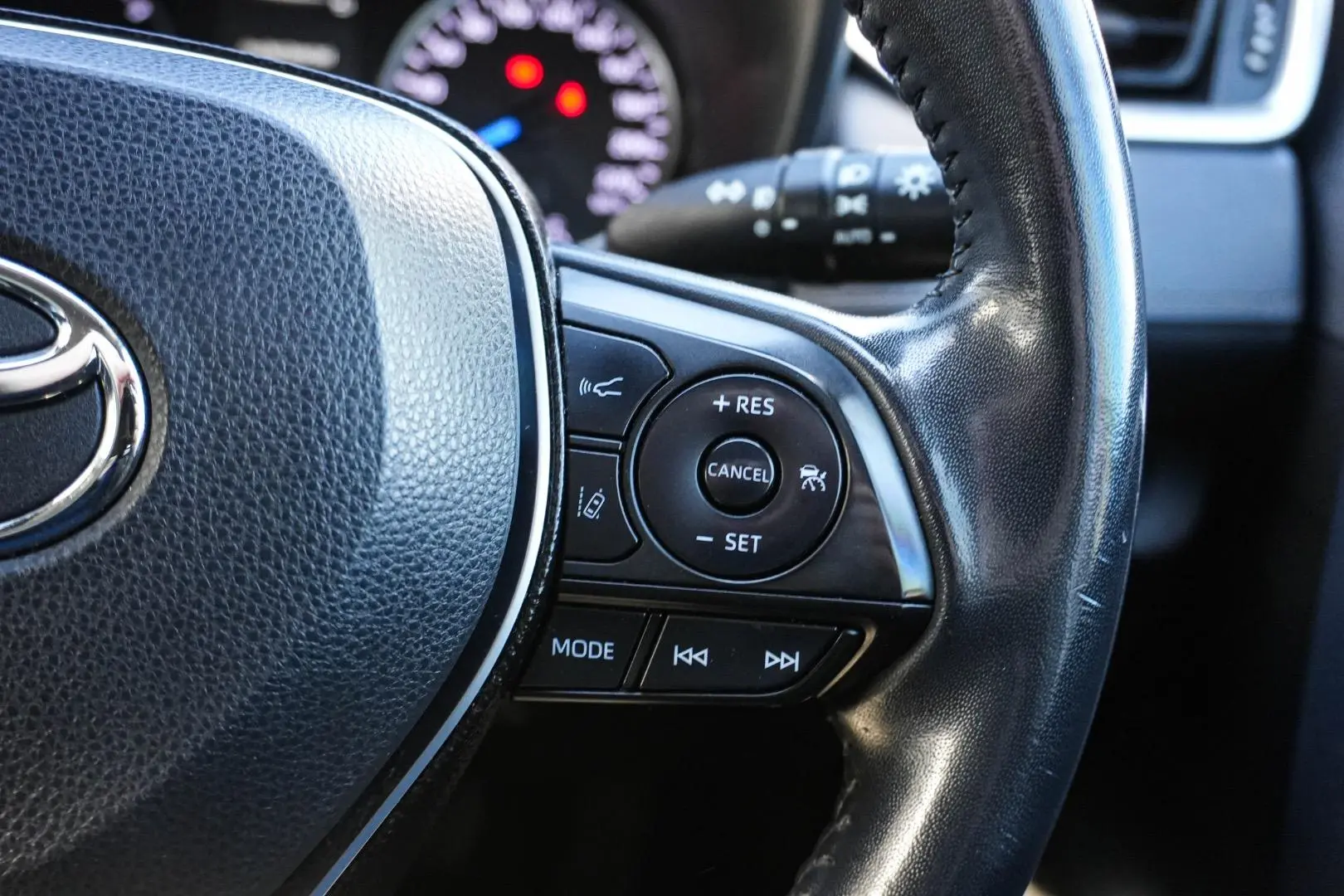 2021 Toyota RAV4 Gallery Image 21