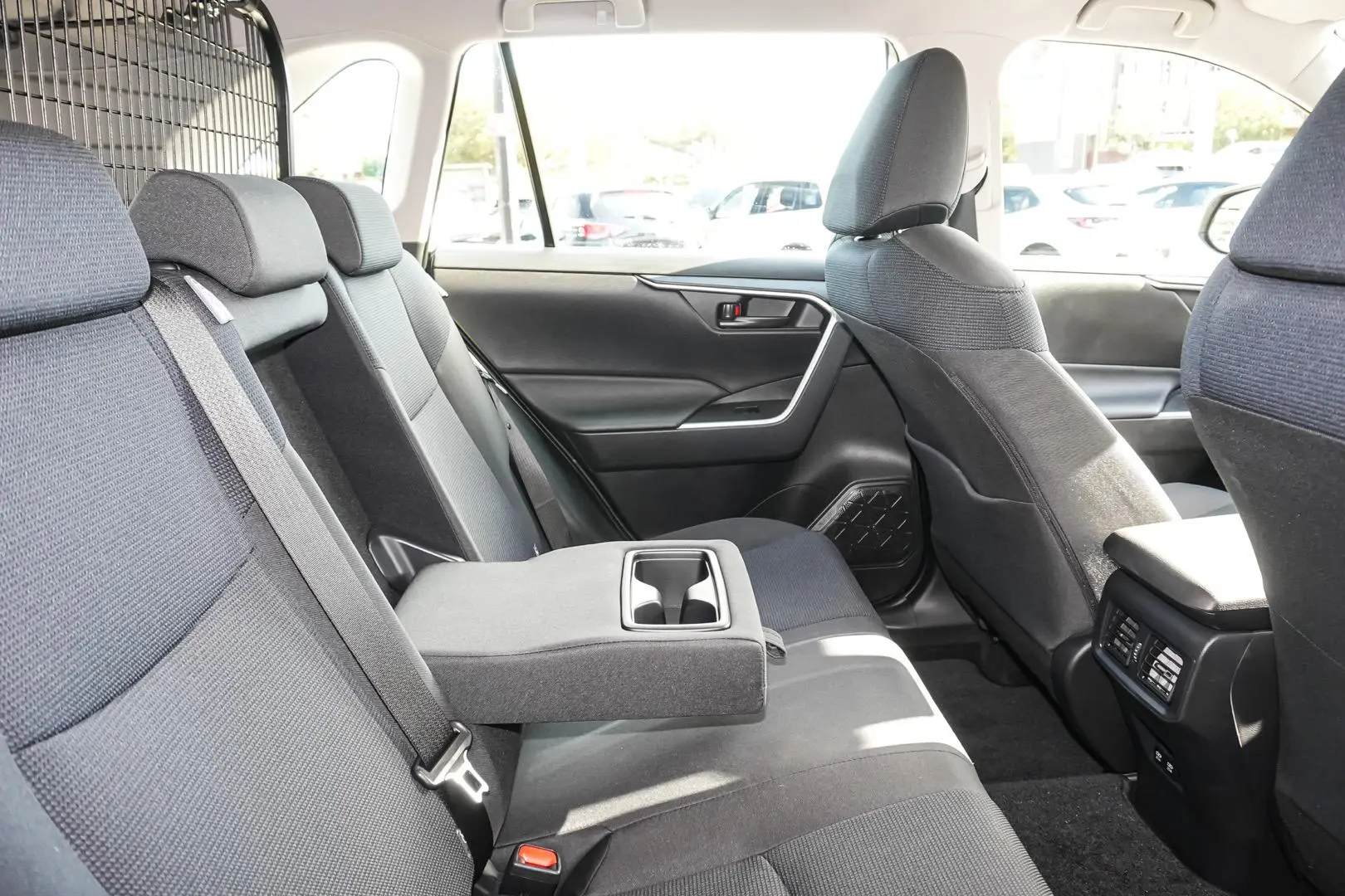 2022 Toyota RAV4 Gallery Image 15