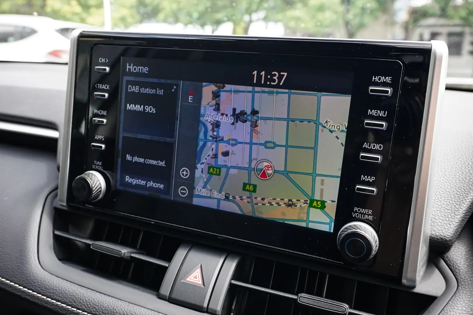 2022 Toyota RAV4 Gallery Image 22