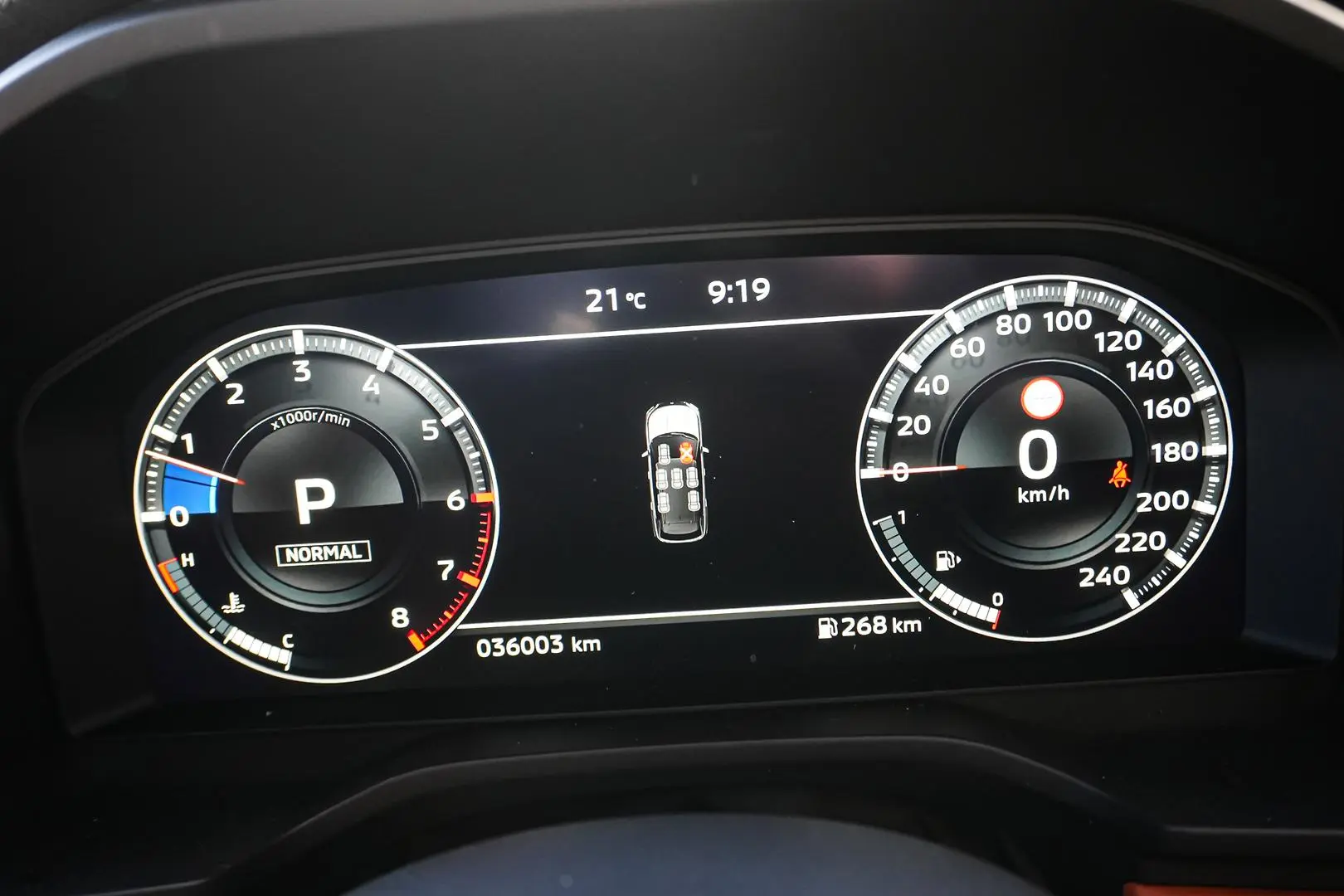 2021 Mitsubishi Outlander Gallery Image 18