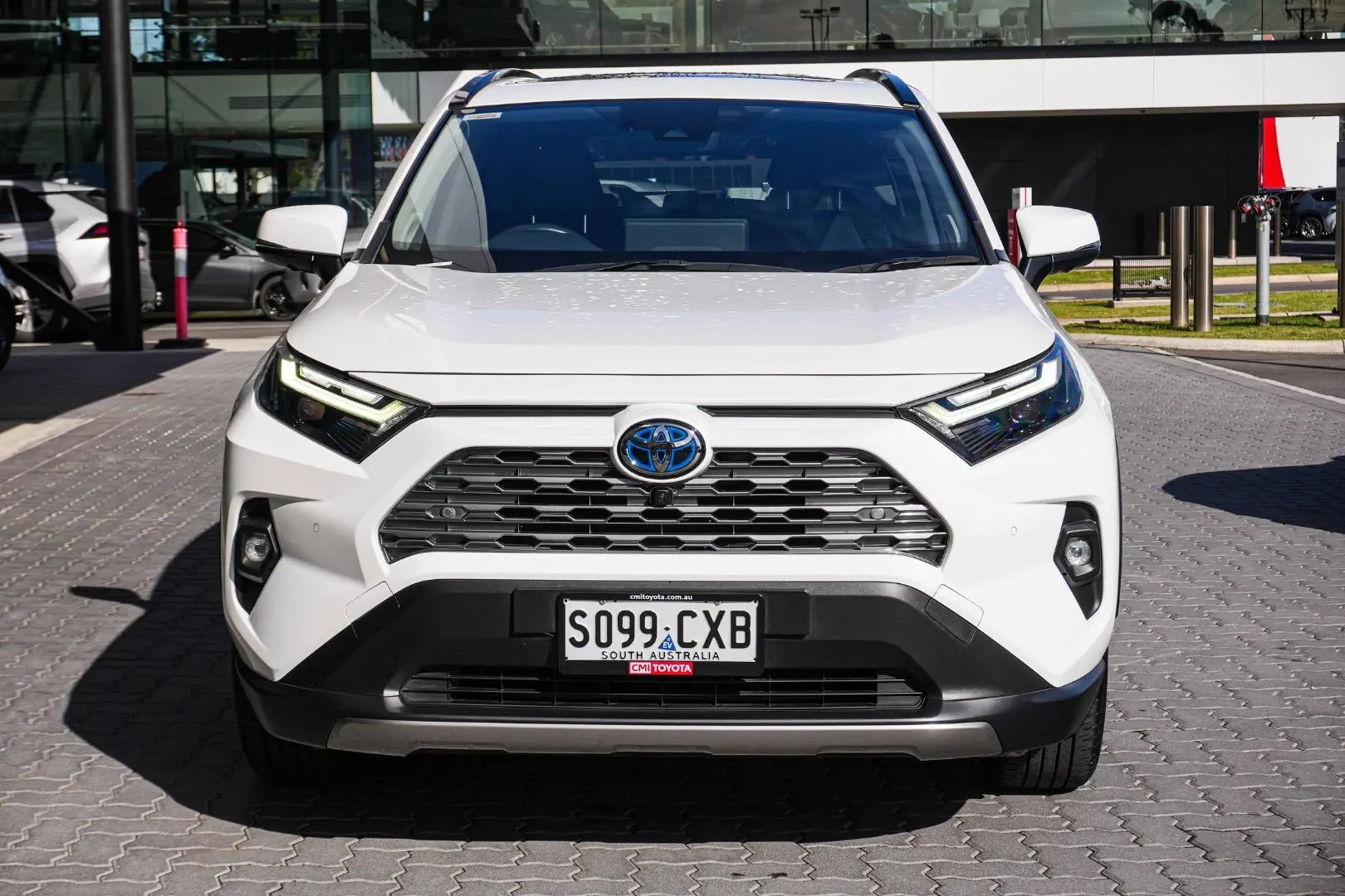 2023 Toyota RAV4 Gallery Image 5