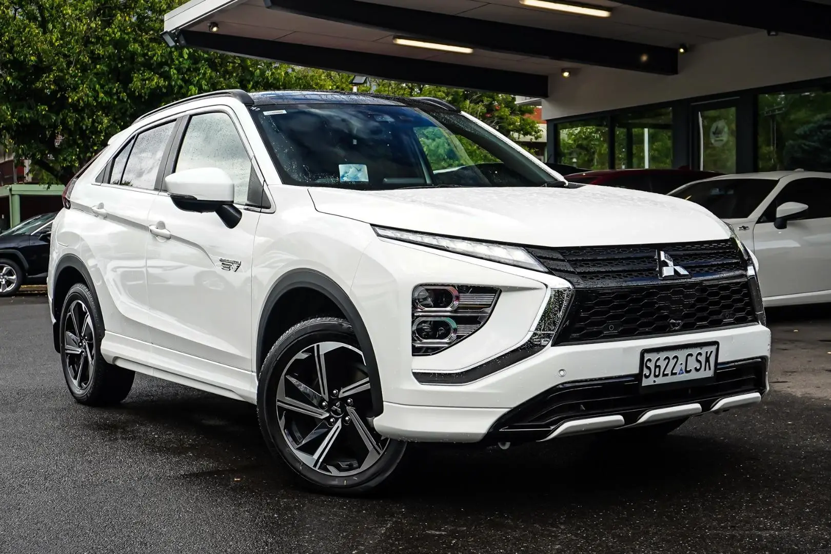 2022 Mitsubishi Eclipse Cross Gallery Image 2