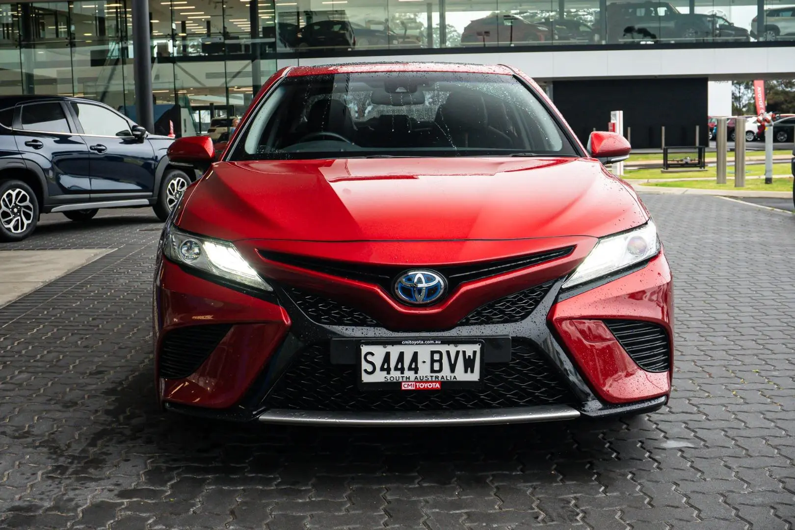 2018 Toyota Camry Gallery Image 5