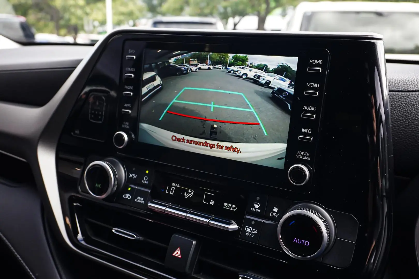 2021 Toyota Kluger Gallery Image 23