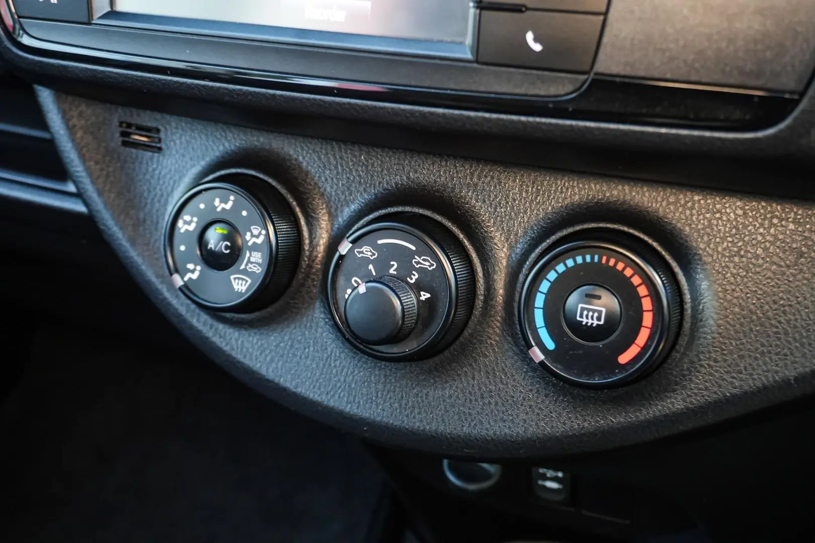 2018 Toyota Yaris Gallery Image 20