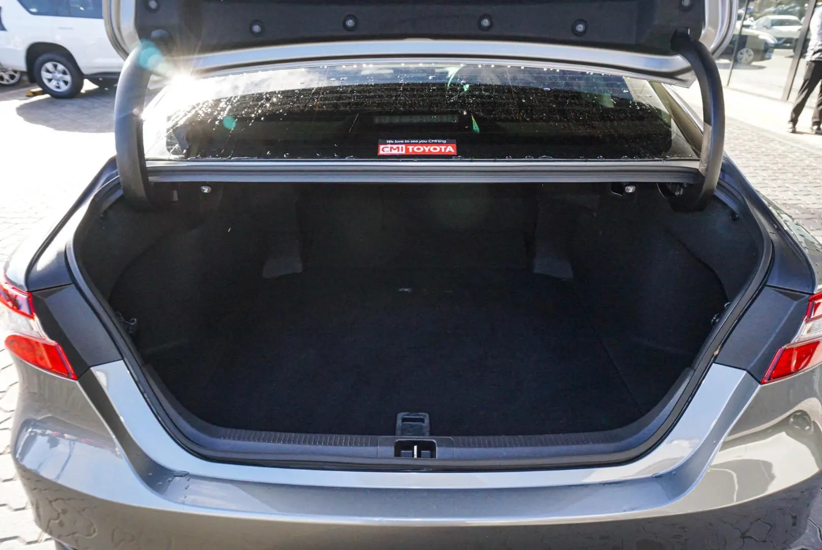 2021 Toyota Camry Gallery Image 11