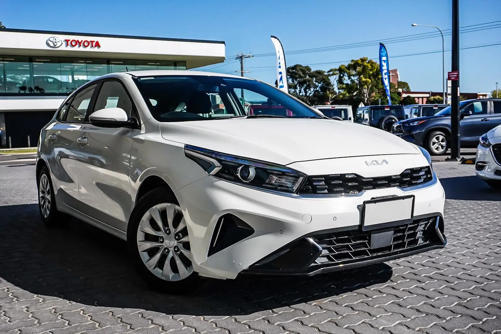 2023 Kia Cerato Gallery Image 2