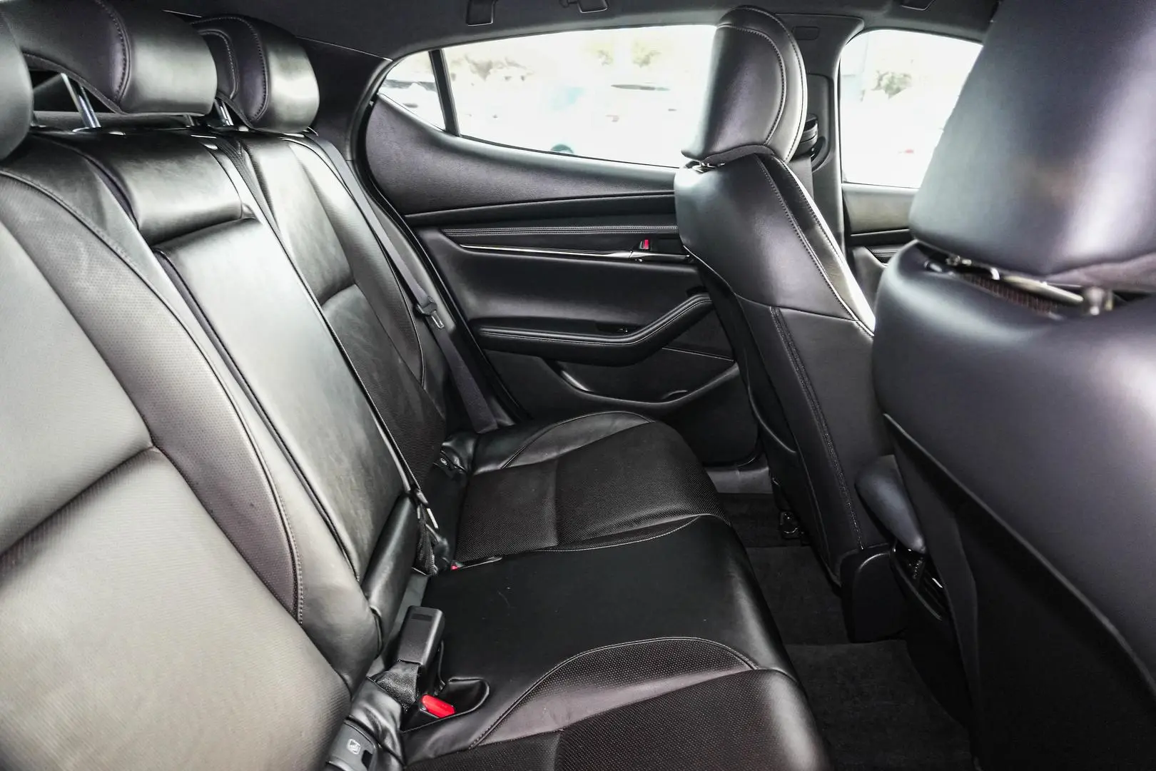 2020 Mazda 3 Gallery Image 9