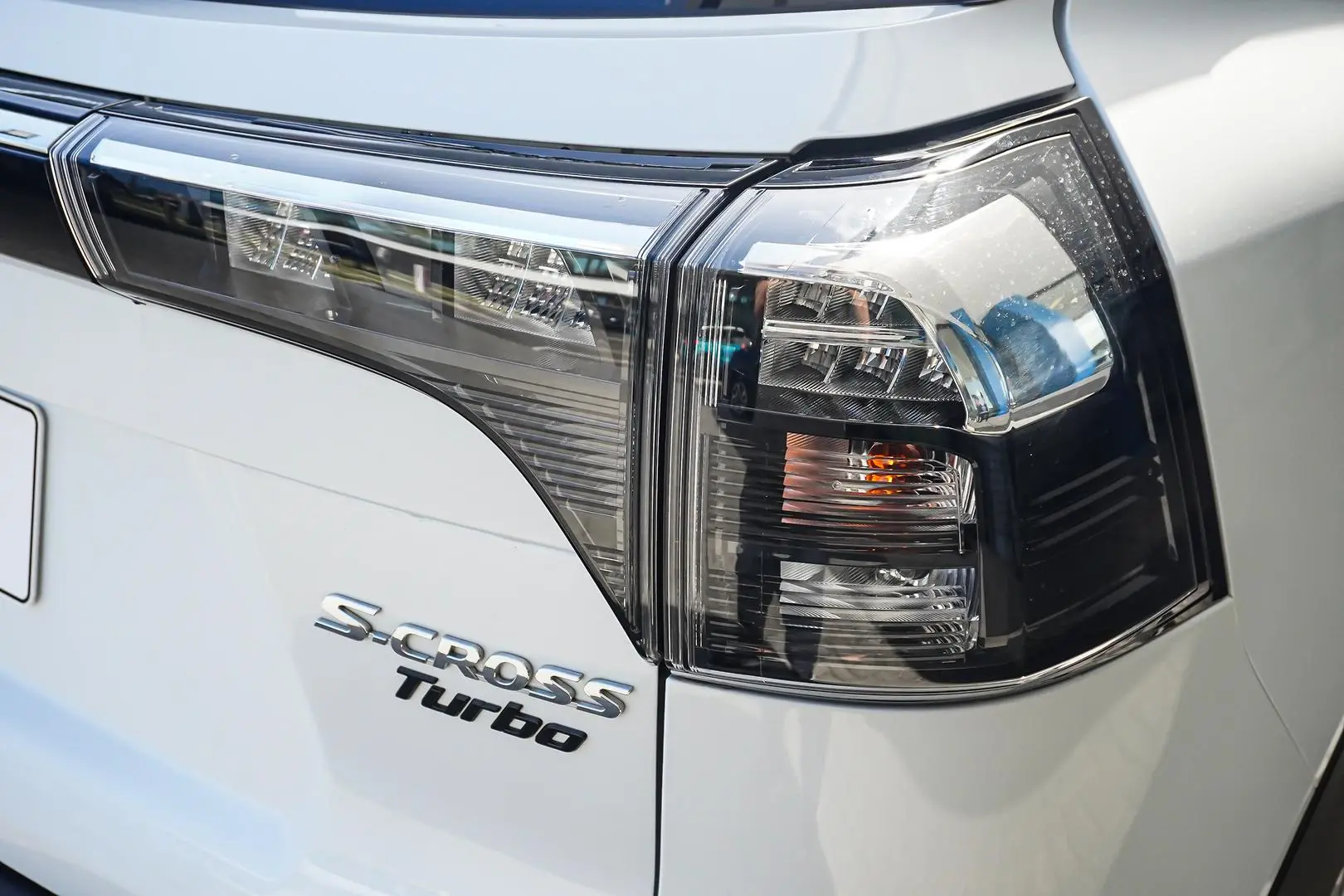 2024 Suzuki S-Cross Gallery Image 14