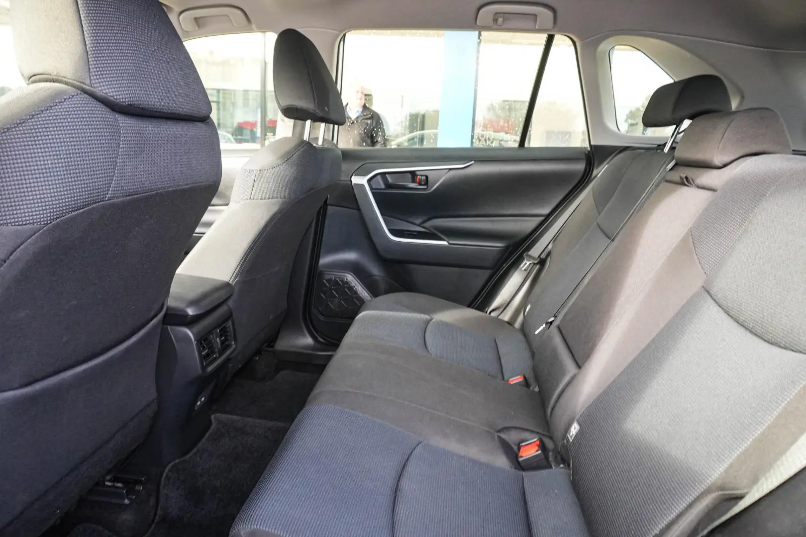 2024 Toyota RAV4 Gallery Image 8