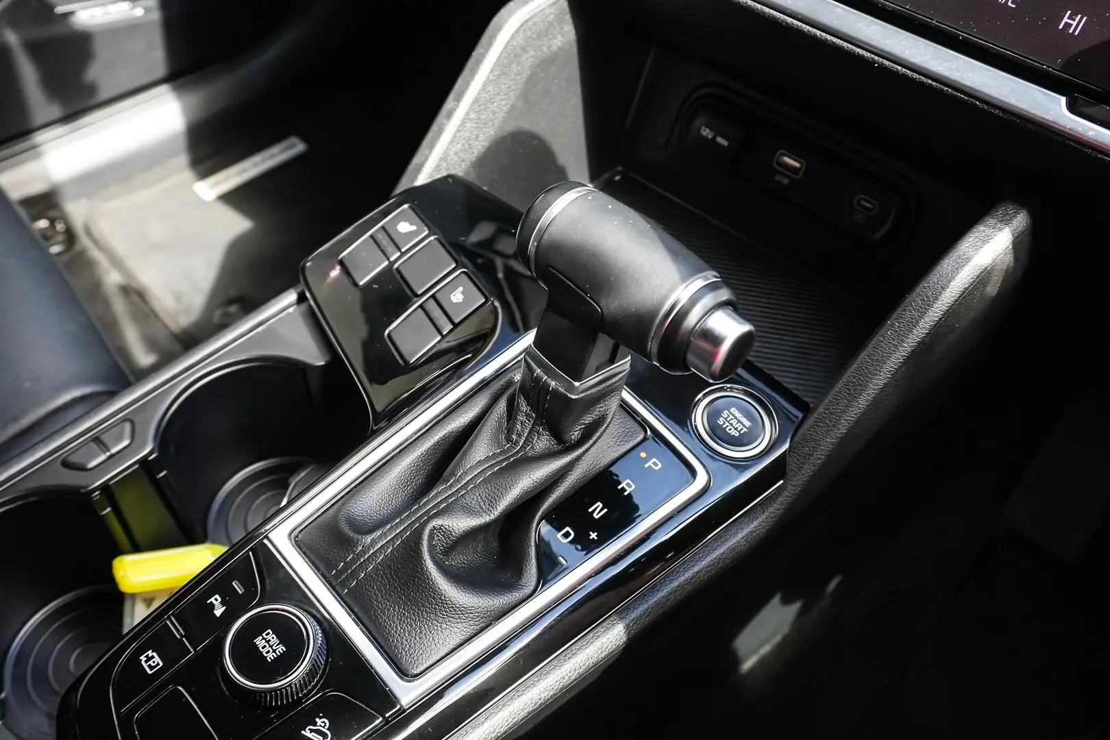 2023 Kia Sportage Gallery Image 17