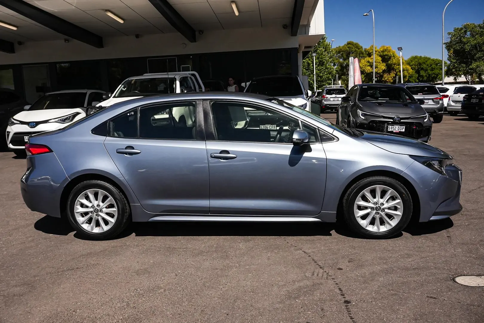 2022 Toyota Corolla Gallery Image 4