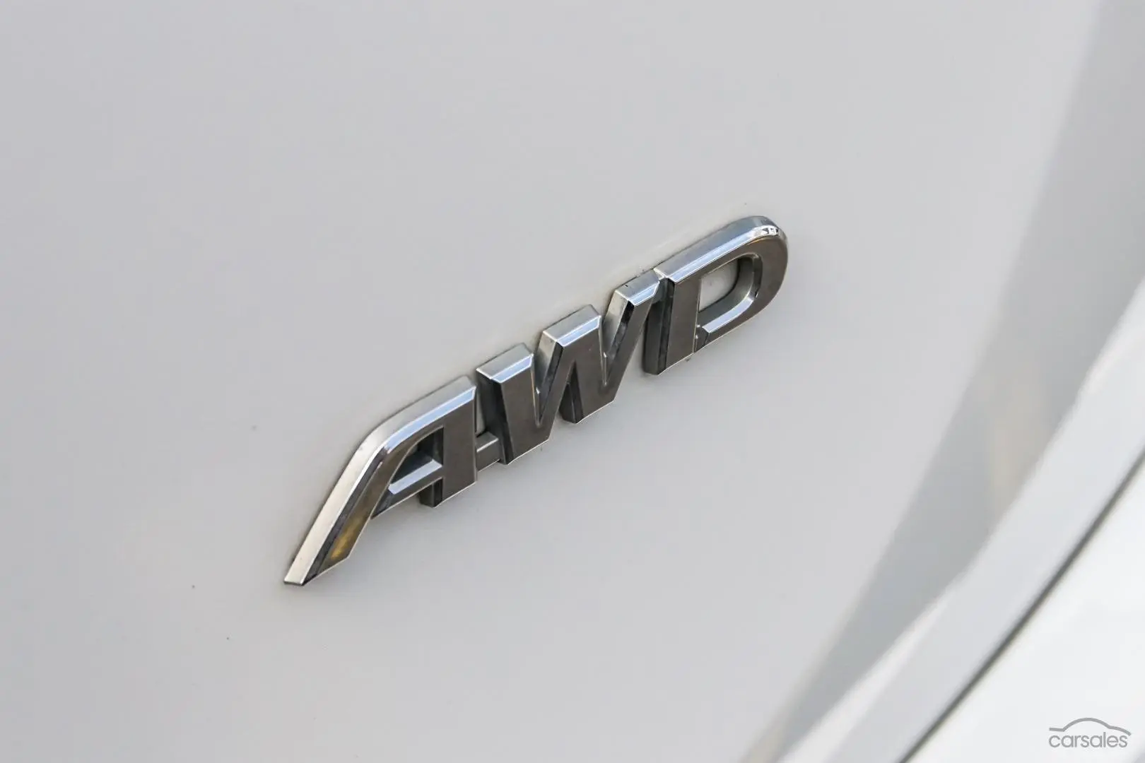 2018 Toyota RAV4 Image 15