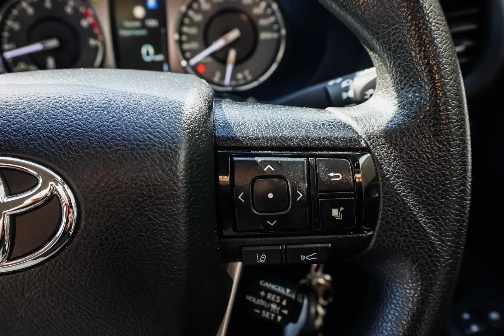 2022 Toyota Hilux Gallery Image 22