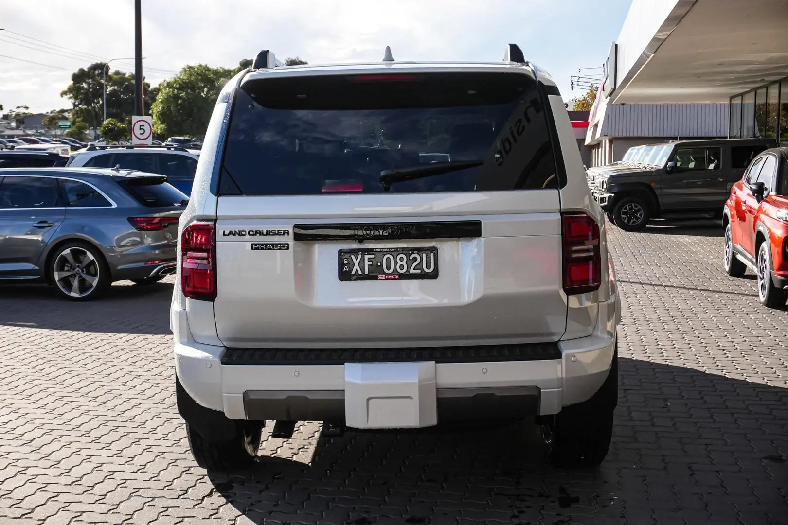 2026 Toyota Landcruiser Prado Gallery Image 6