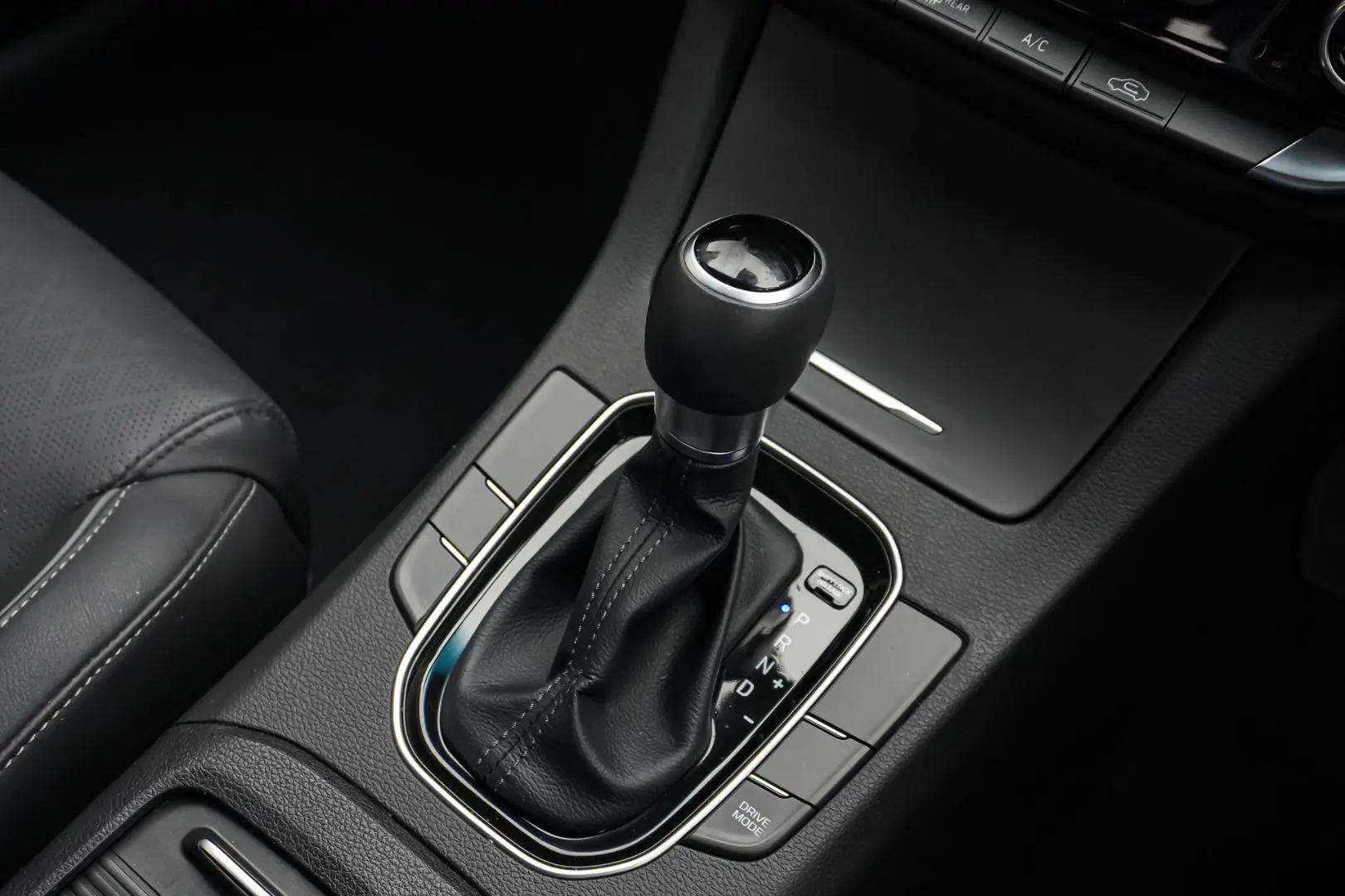 2021 Hyundai i30 Gallery Image 17