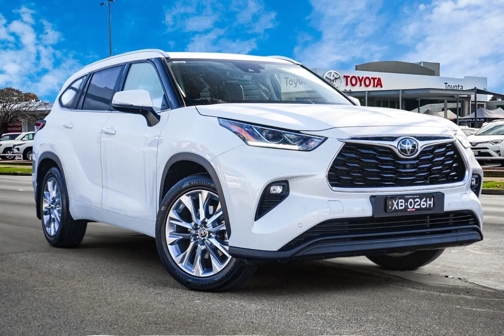 2021 Toyota Kluger Image