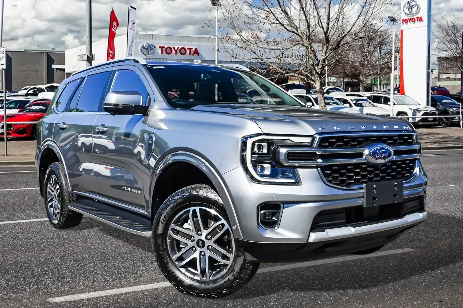 2024 Ford Everest Gallery Image 2