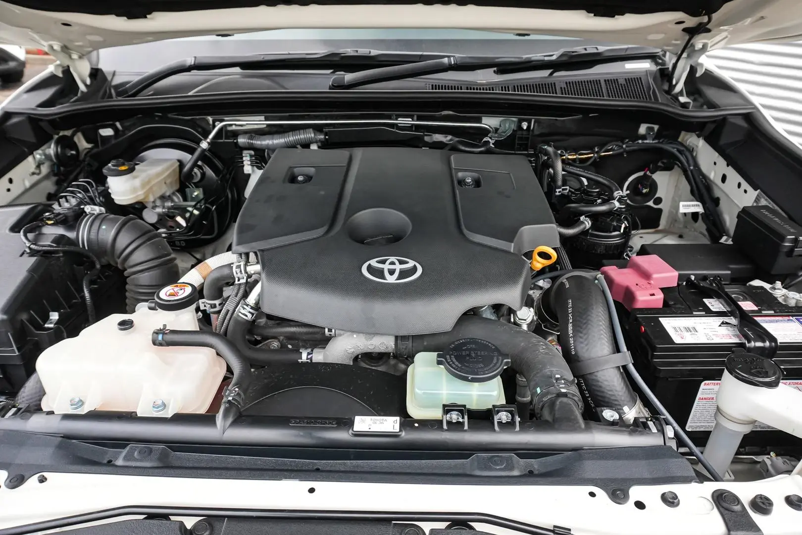 2020 Toyota Hilux Gallery Image 25