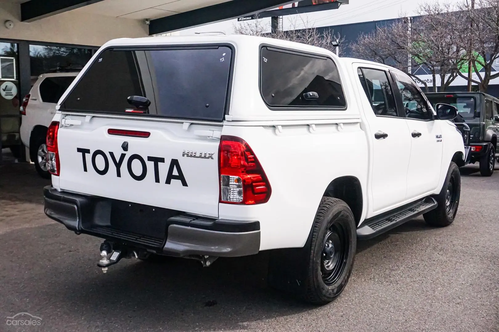 2021 Toyota Hilux Image 3