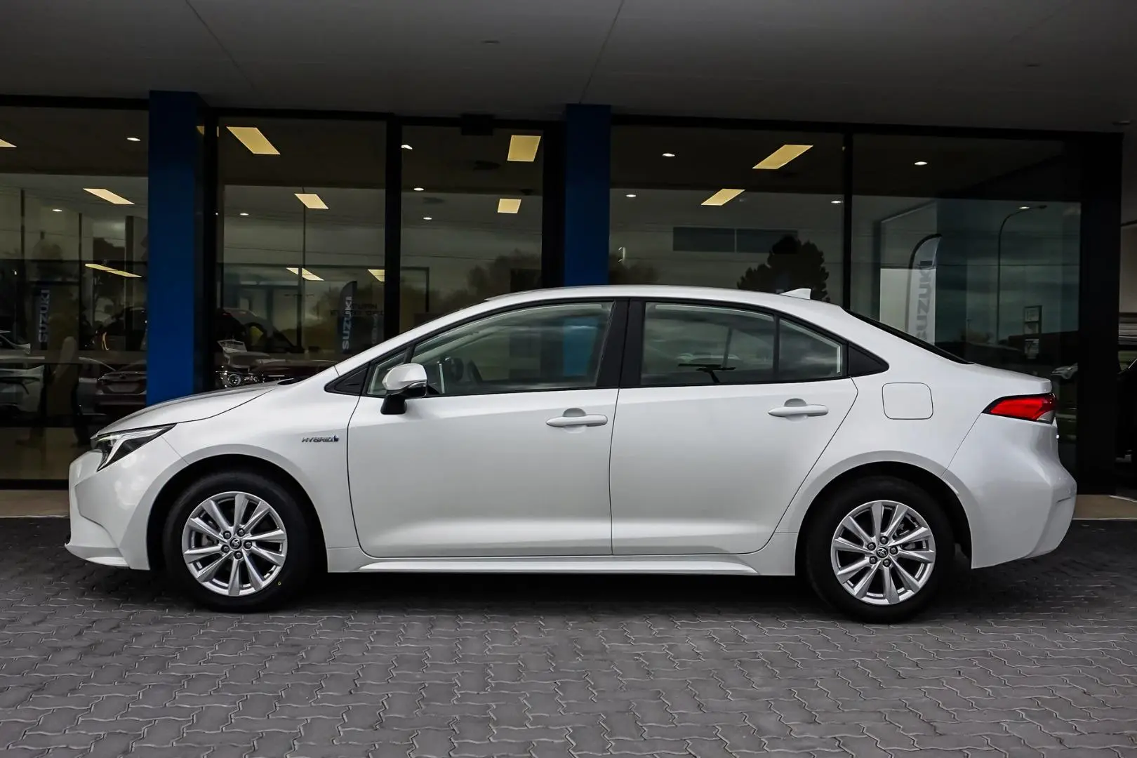 2023 Toyota Corolla Gallery Image 4