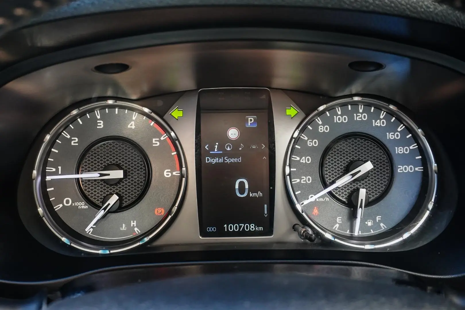 2021 Toyota Hilux Gallery Image 17
