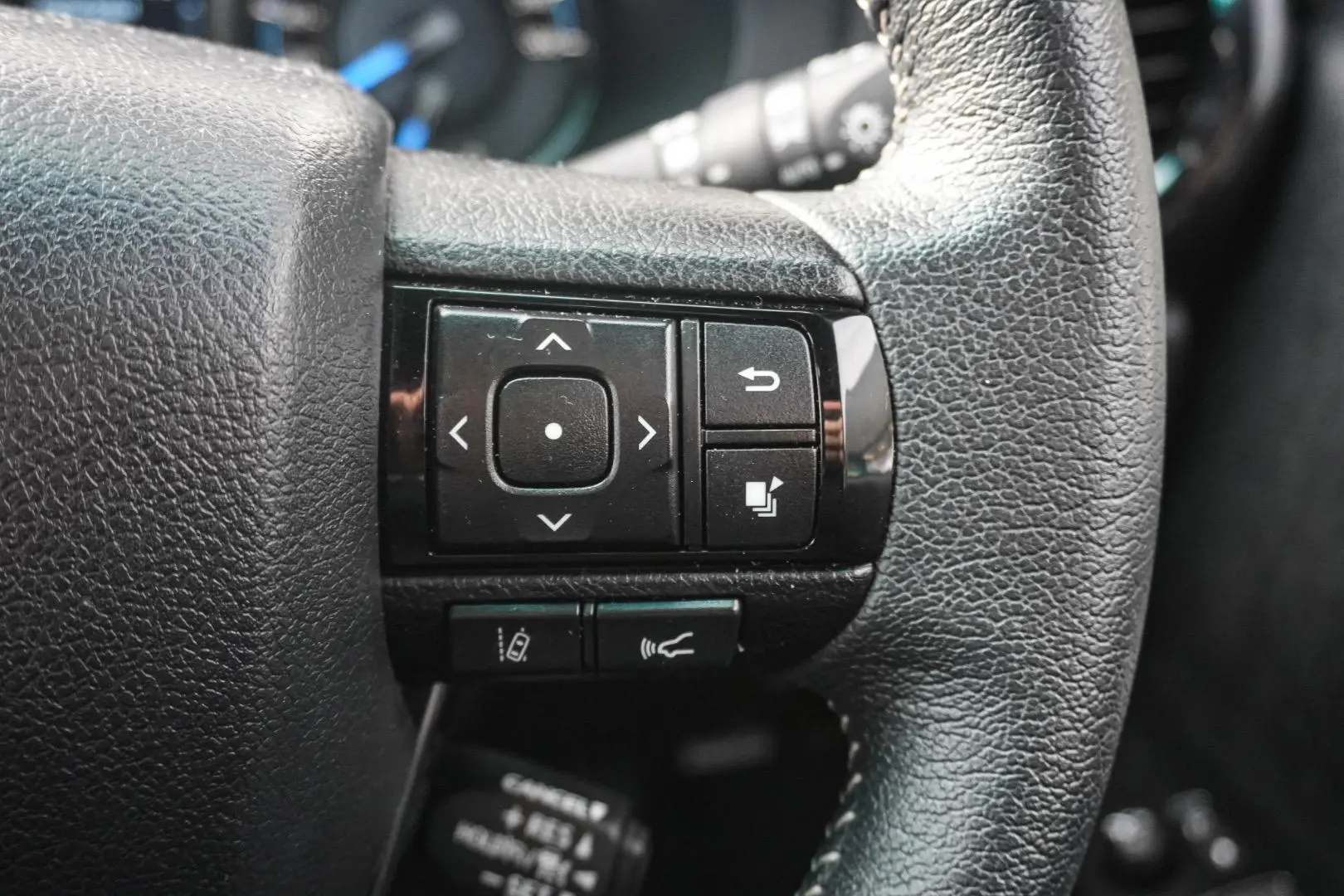 2022 Toyota Hilux Gallery Image 19