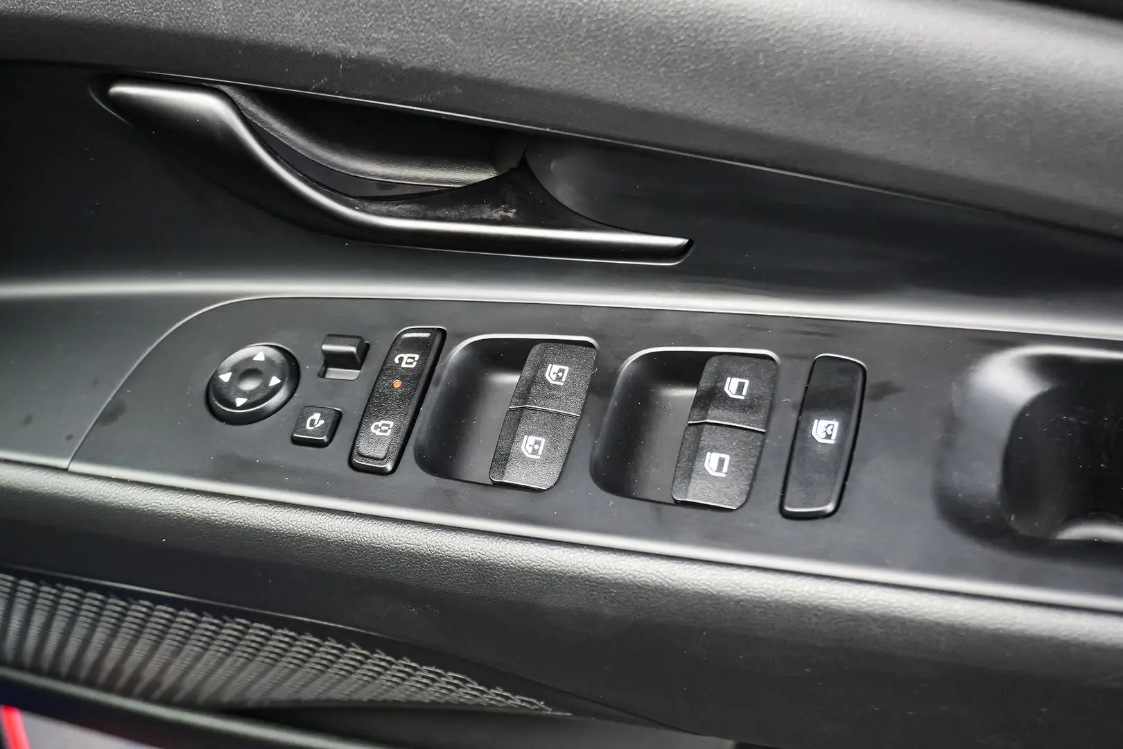 2024 Hyundai i30 Gallery Image 19