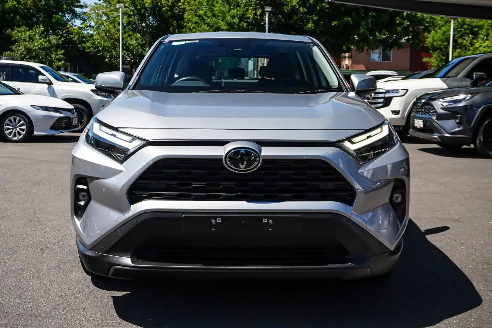 2024 Toyota RAV4 Gallery Image 5