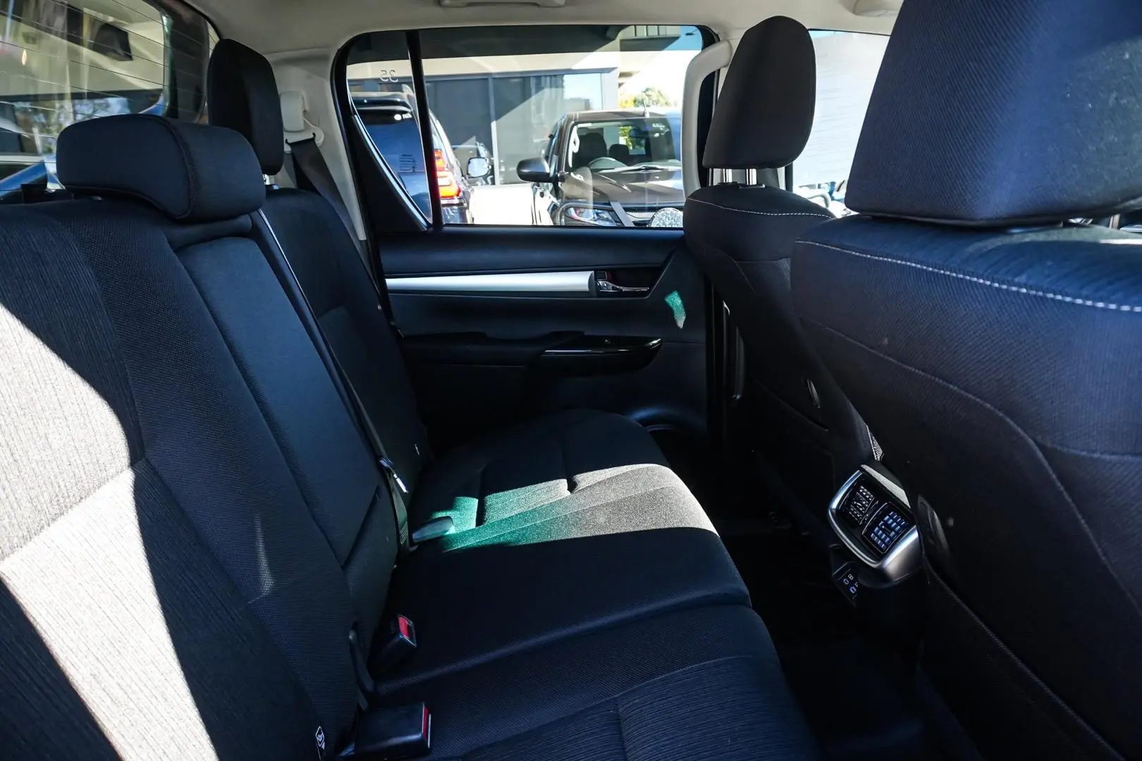 2024 Toyota Hilux Gallery Image 8