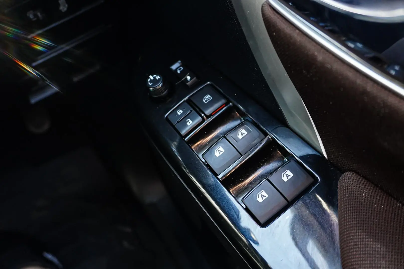 2016 Toyota Fortuner Gallery Image 21