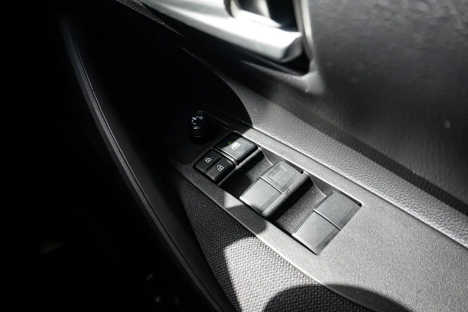 2023 Toyota Corolla Gallery Image 22