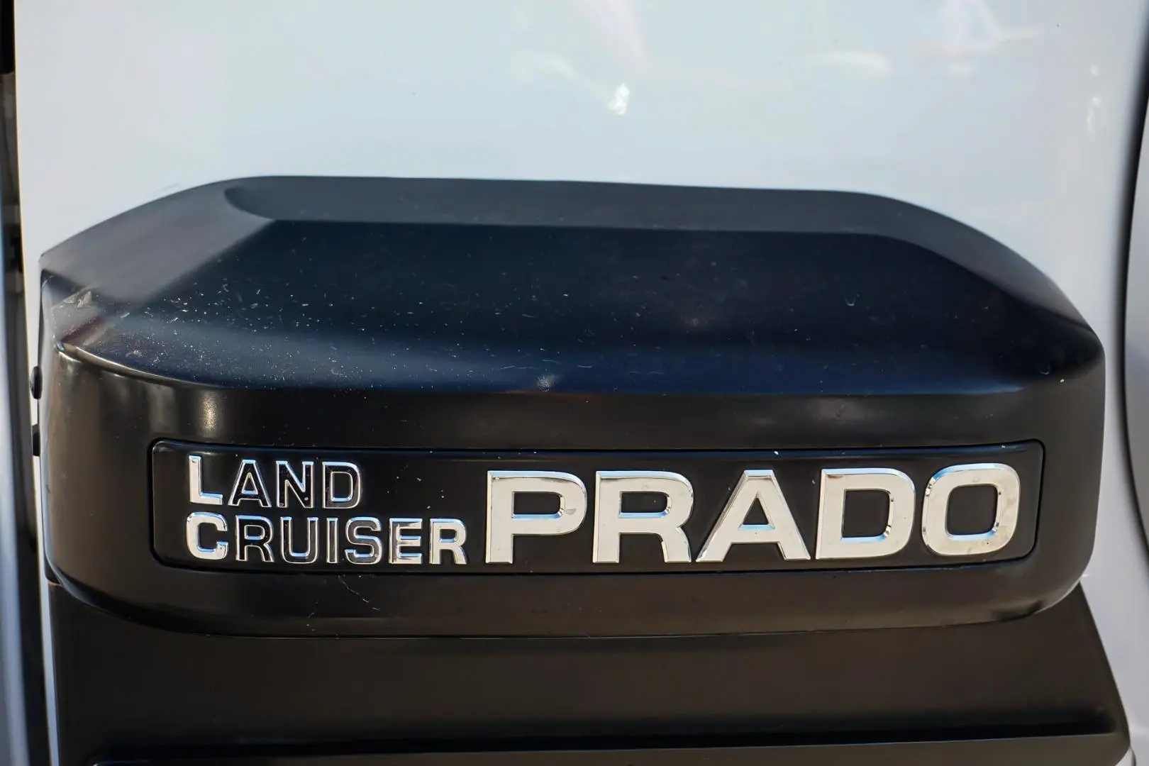 2013 Toyota Landcruiser Prado Gallery Image 16