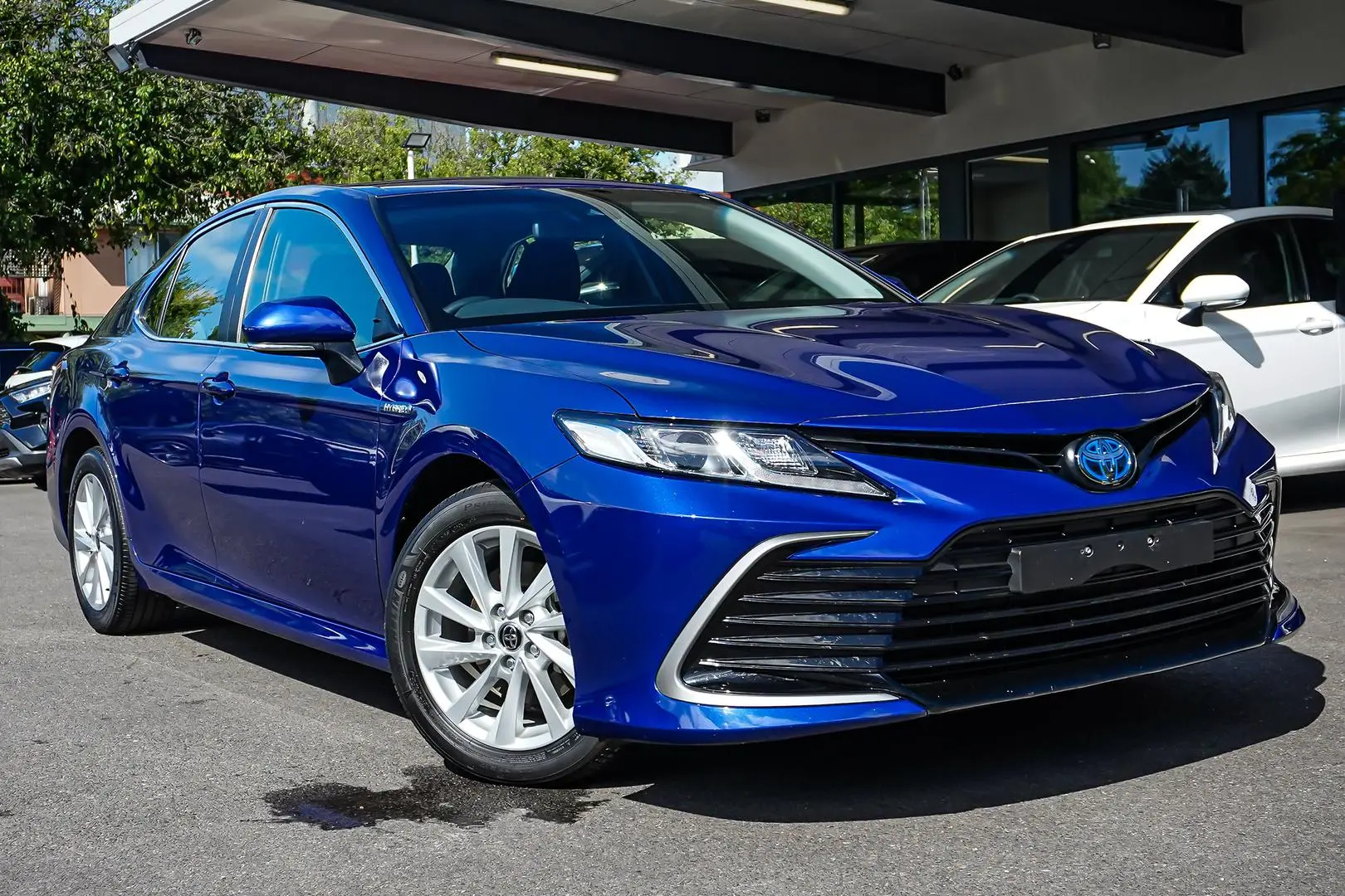 2024 Toyota Camry Gallery Image 3