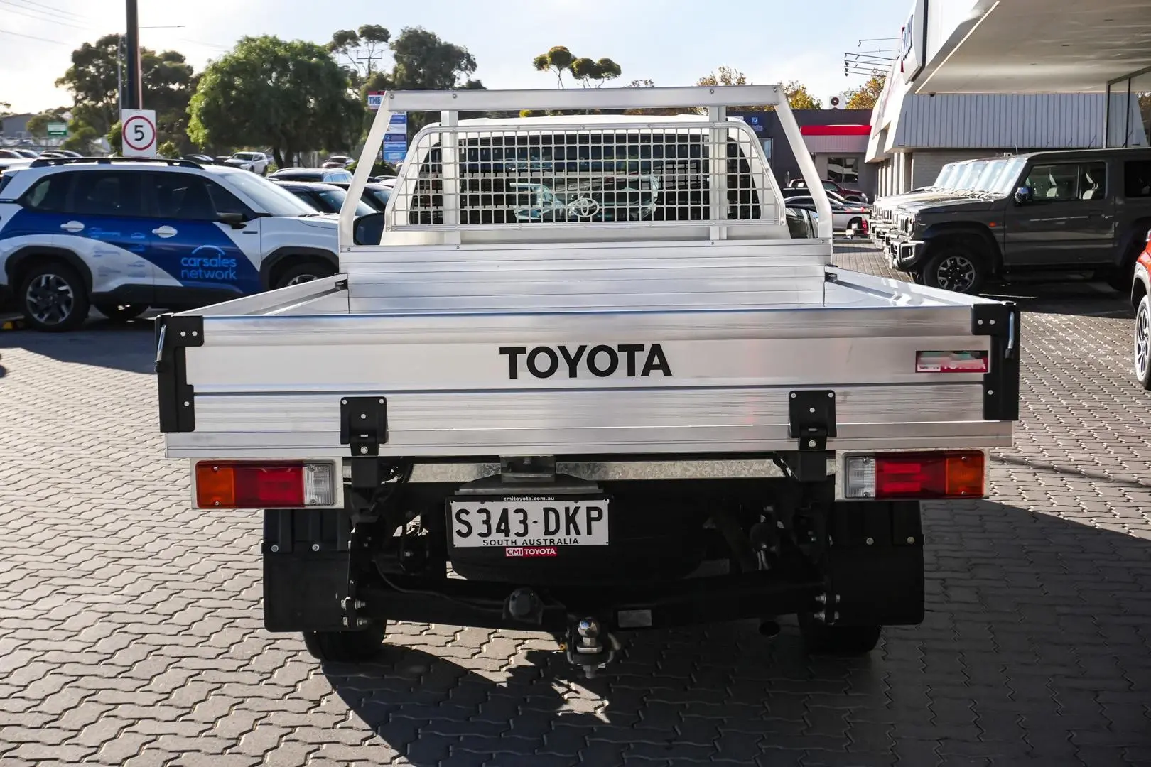 2021 Toyota Hilux Gallery Image 6