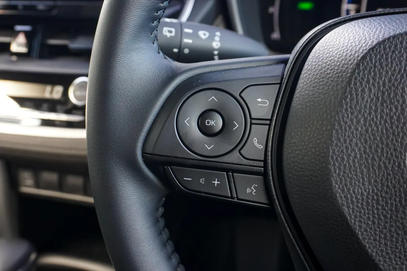 2025 Toyota Corolla Cross Gallery Image 19