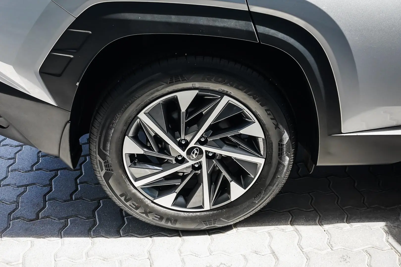 2021 Hyundai Tucson Gallery Image 16