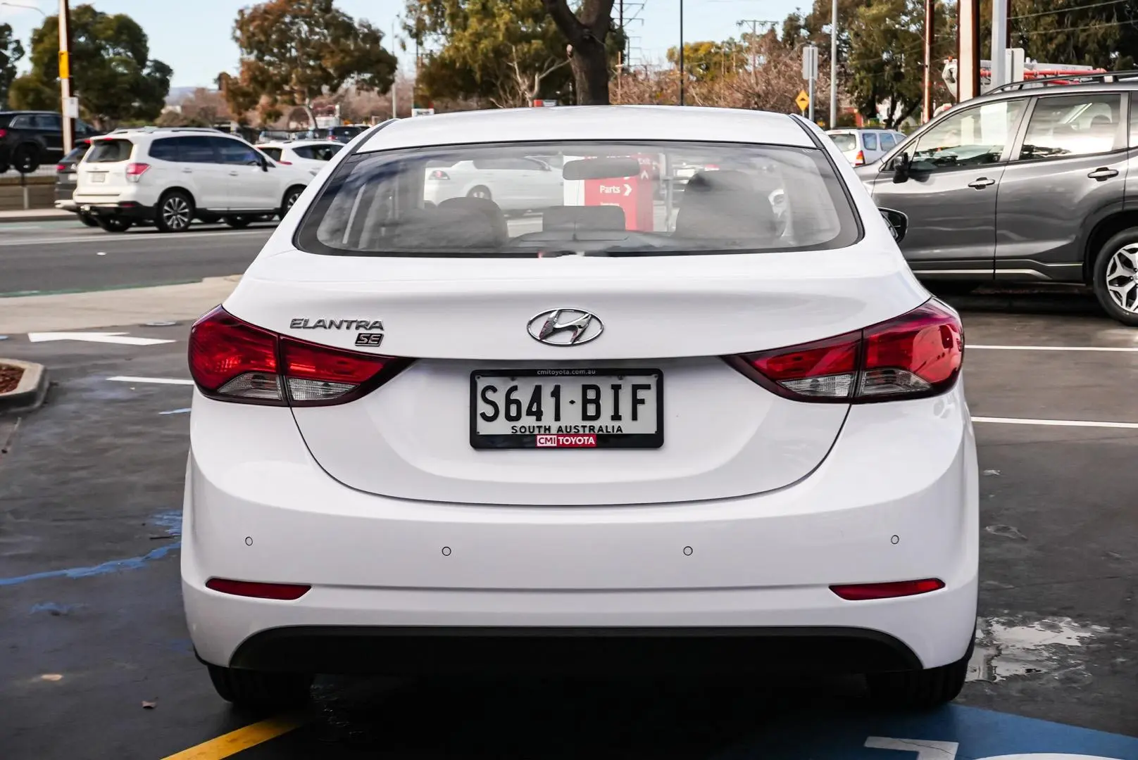 2014 Hyundai Elantra Gallery Image 6