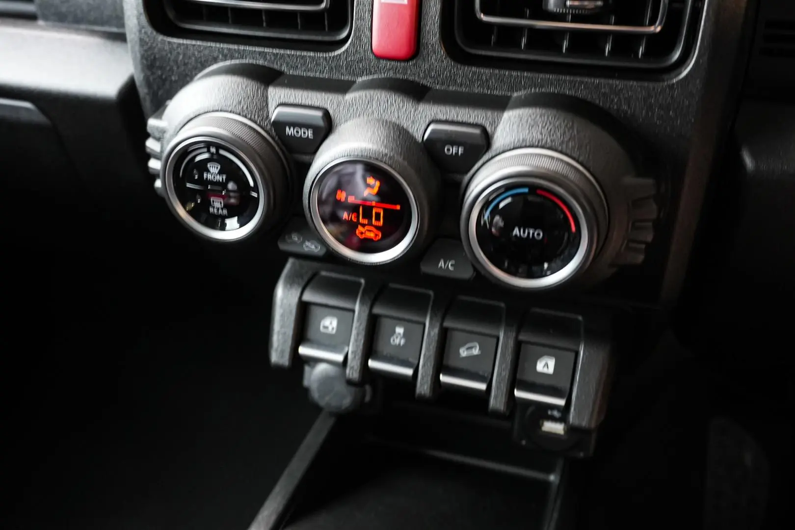 2022 Suzuki Jimny Gallery Image 21