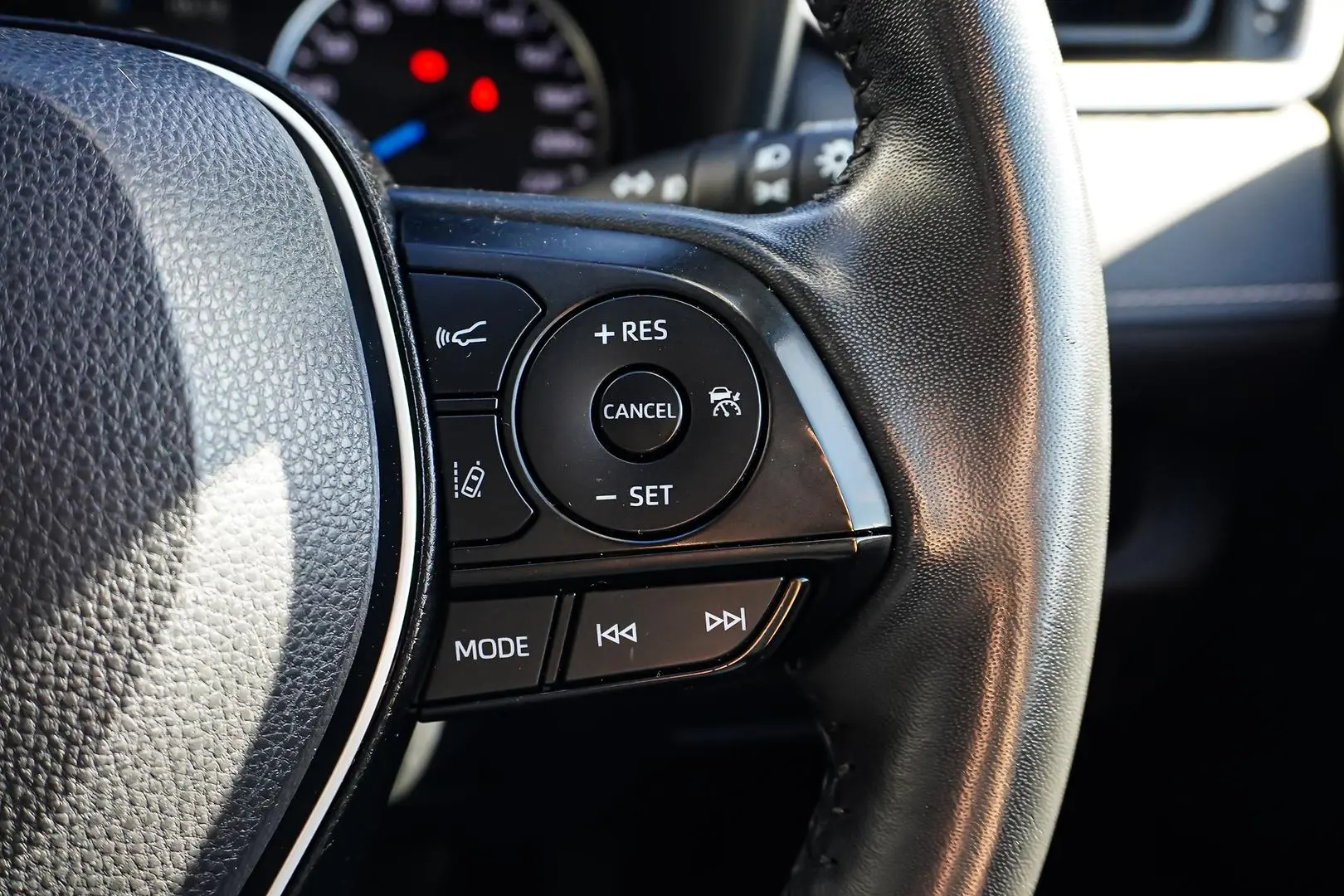 2021 Toyota RAV4 Gallery Image 20