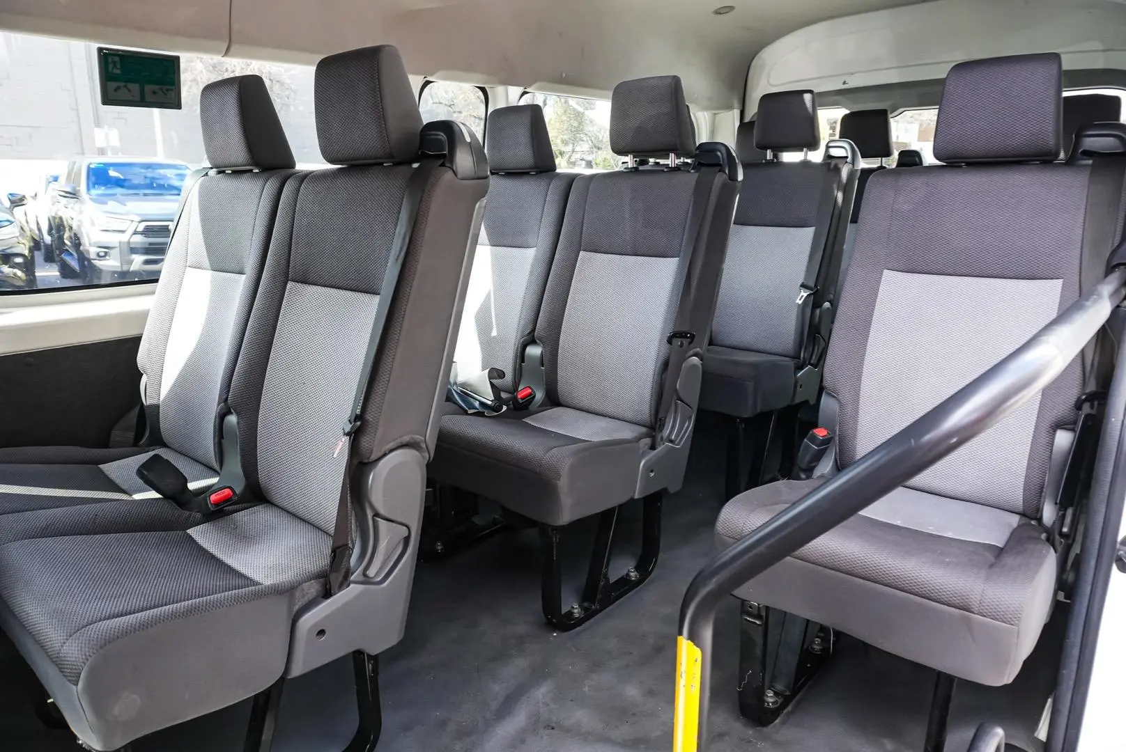 2019 Toyota Hiace Gallery Image 9