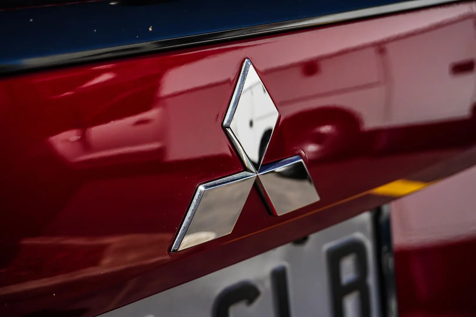 2021 Mitsubishi Outlander Gallery Image 19