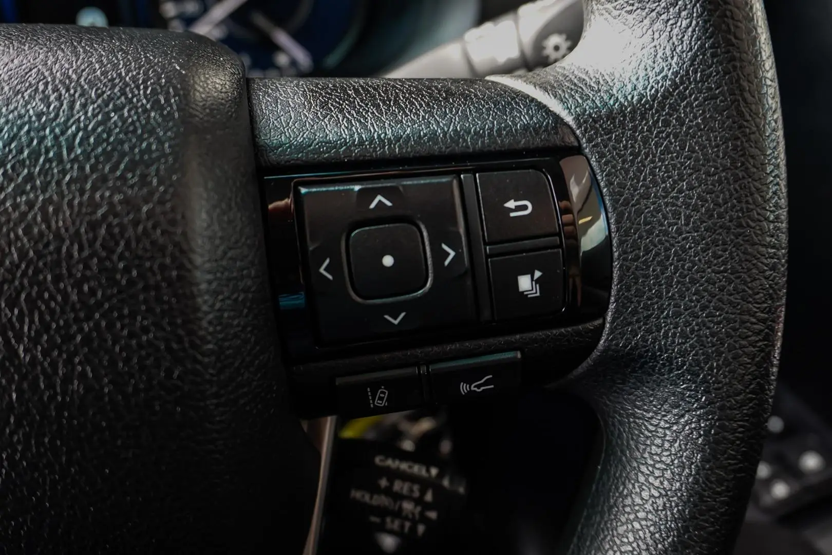2022 Toyota Fortuner Gallery Image 20