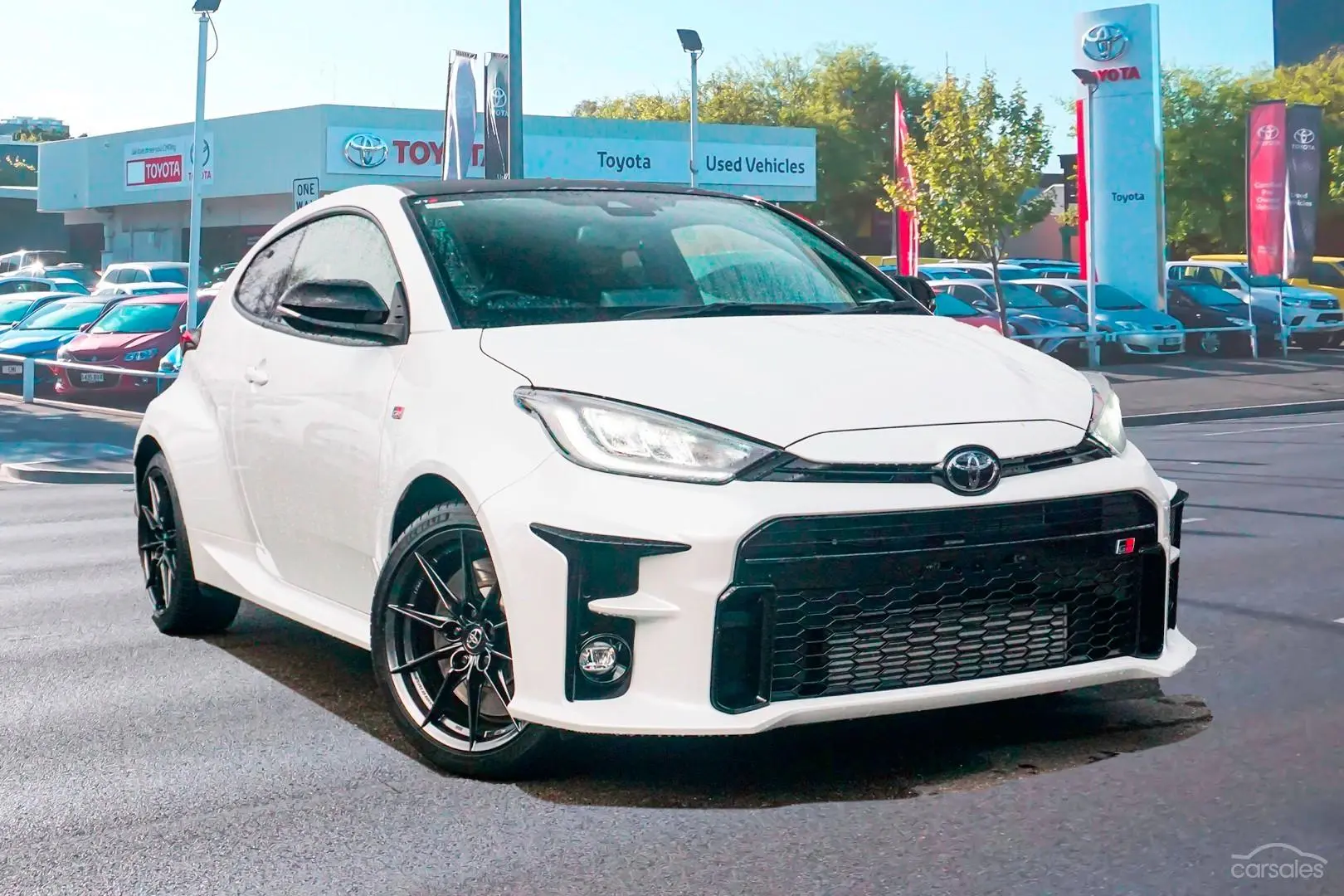 2020 Toyota Yaris Image 1