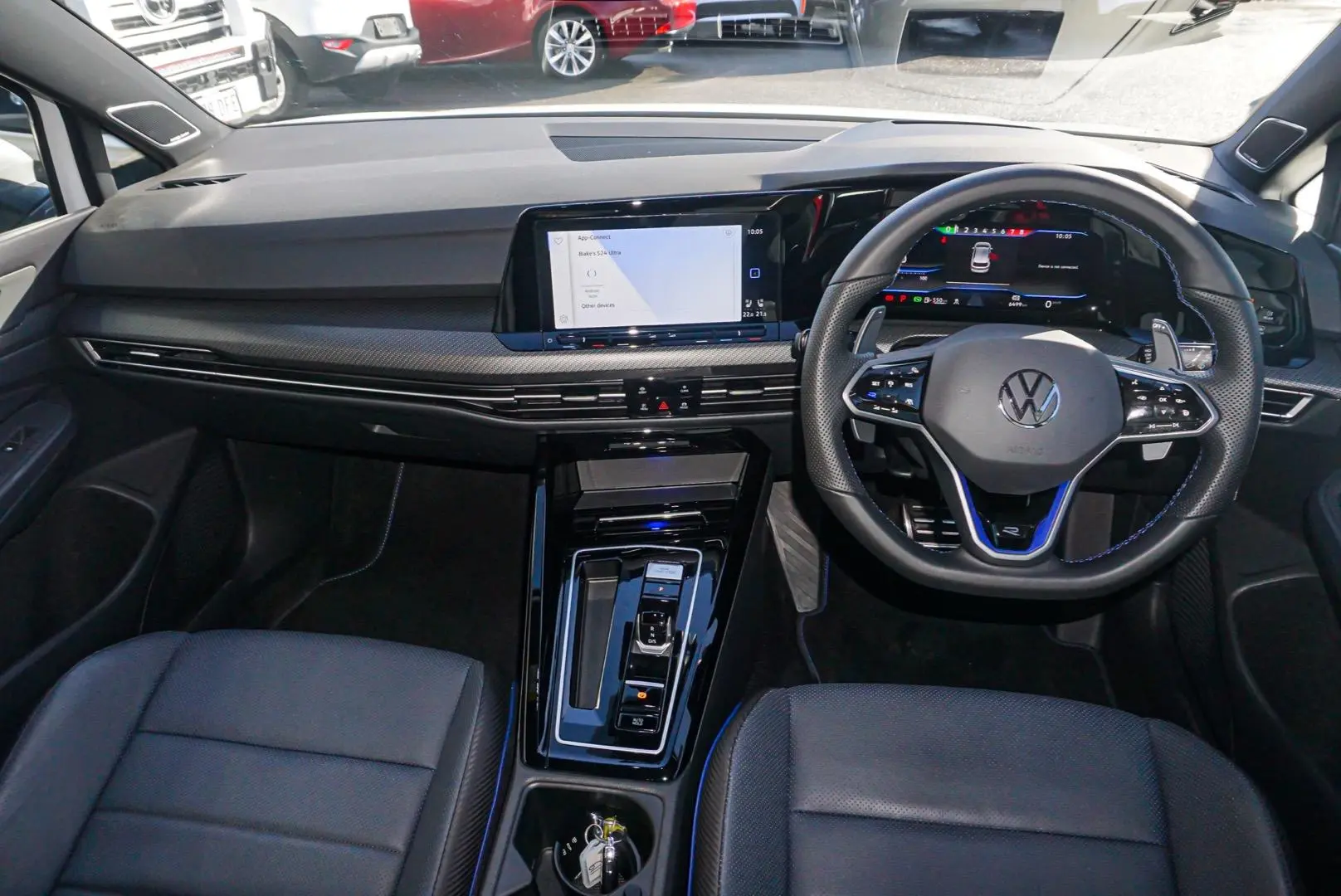 2023 Volkswagen Golf Gallery Image 9