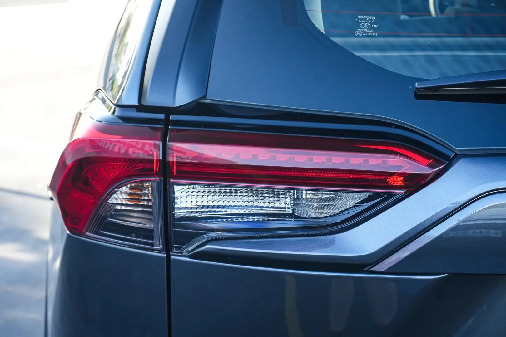 2024 Toyota RAV4 Gallery Image 14