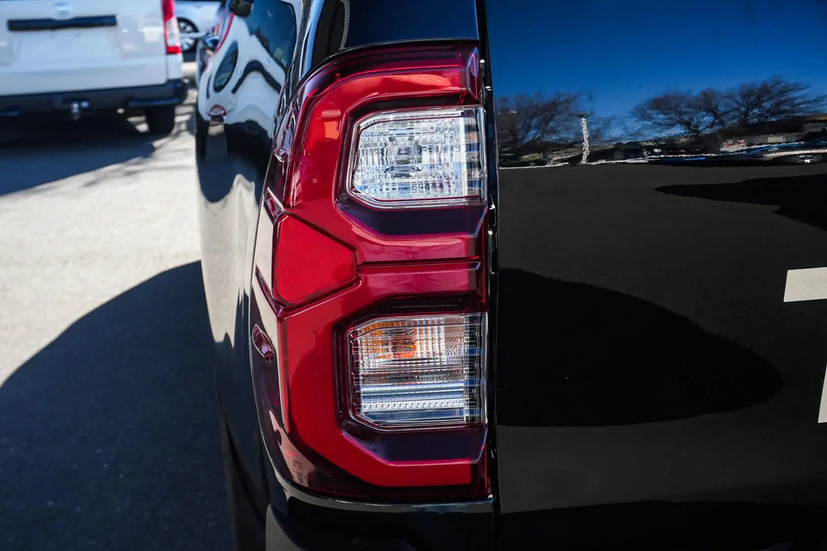 2024 Toyota Hilux Gallery Image 14
