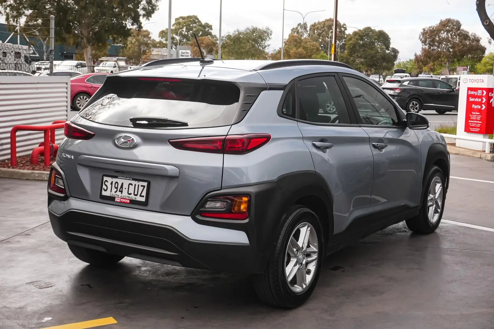2020 Hyundai Kona Gallery Image 3