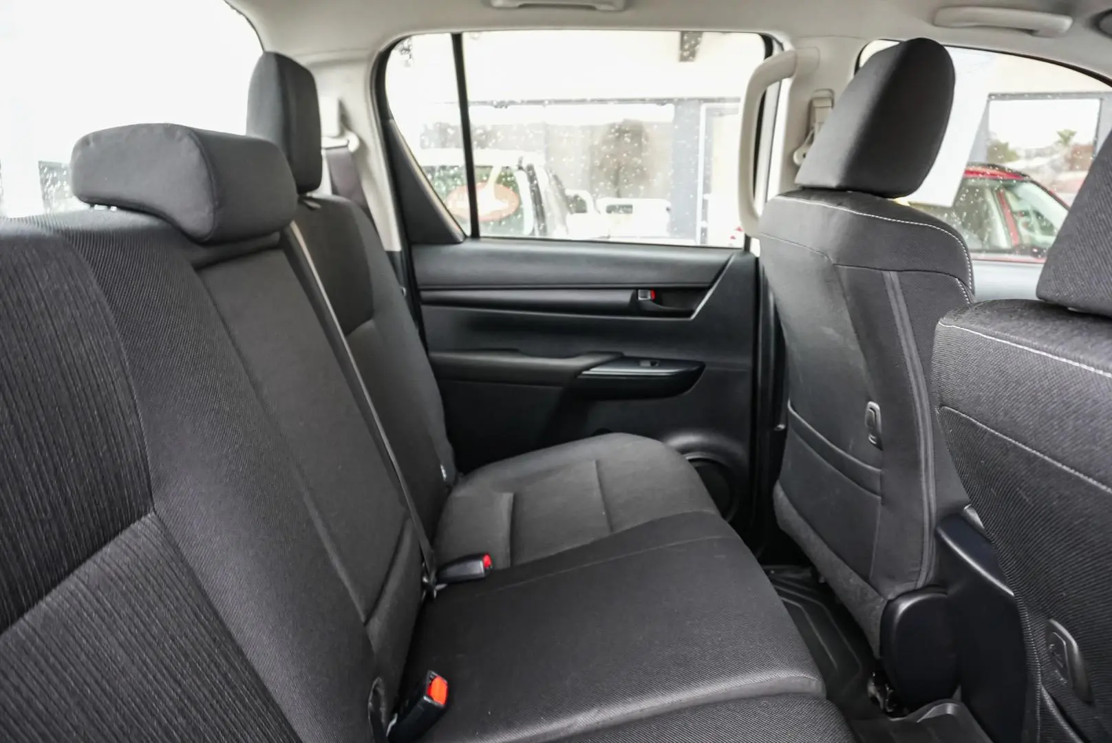 2022 Toyota Hilux Gallery Image 8